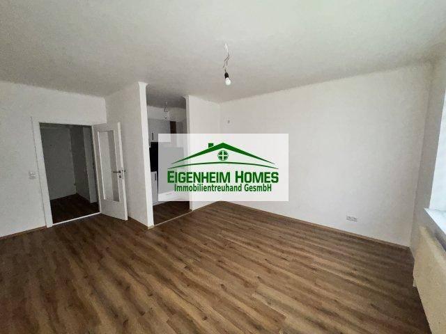 Klein aber dein Einzimmerwohnung im Erdgeschoss mitten in Bruck an der Mur