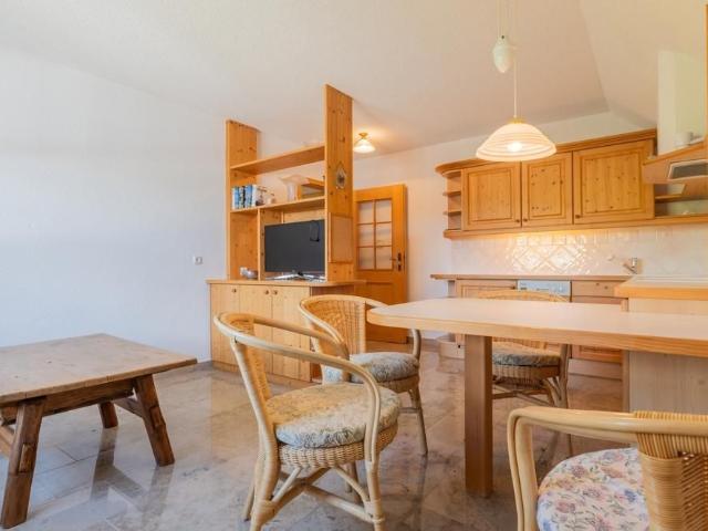 Klein aber Fein in Freinberg 1,5 Zimmer Wohnung mit rustikaler EBK und Tageslichtduschbad