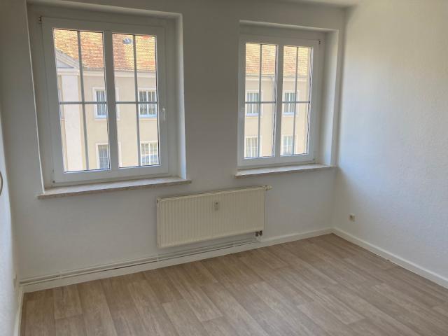 KLEIN ABER FEIN Zwei Zimmer in Roßlau!