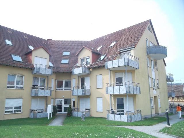 Klein, fein & mit eigenem Außenbereich – Ihr neues Zuhause in Niederlungwitz!