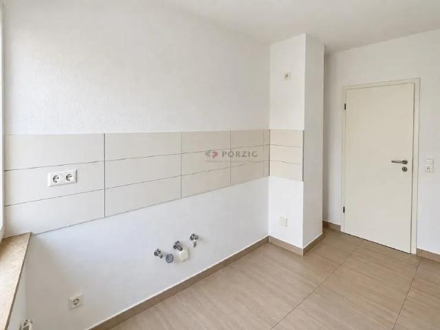 Klein, fein & modern – renovierte 1 Raum Wohnung in Bad Köstritz