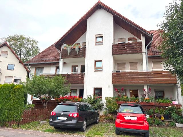 Klein,fein & gemütlich 2 Zimmer Dachgeschosswohnung in begehrter Lage von Faurndau