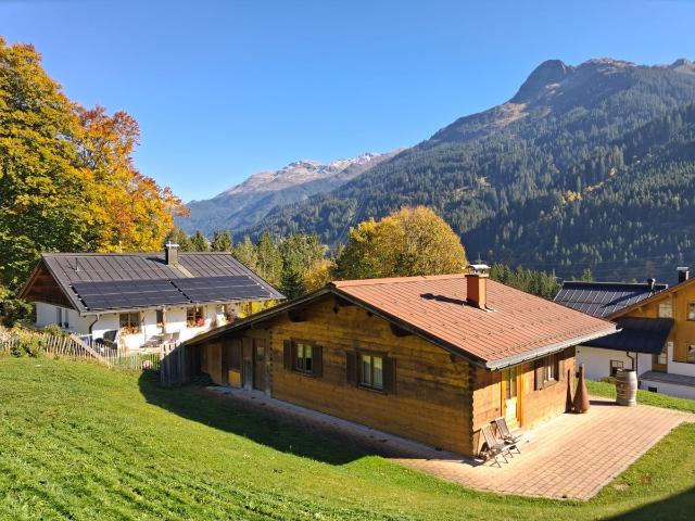 Klein Fein Gemütlich Wald am Arlberg