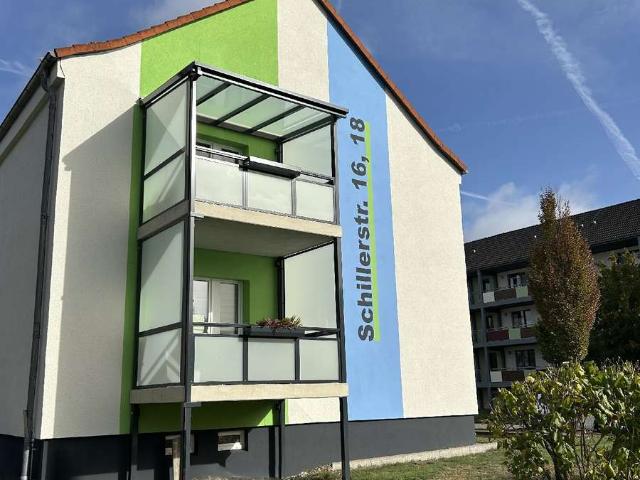 Klein, fein und bald Ihr neues Zuhause. 2 Raumwohnung mit großem Balkon