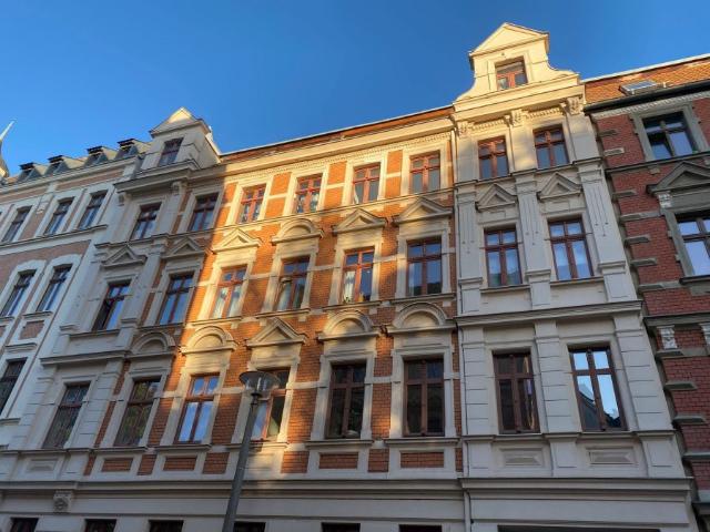 kleine 3 Raumwohnung mit Balkon im Dachgeschoss !