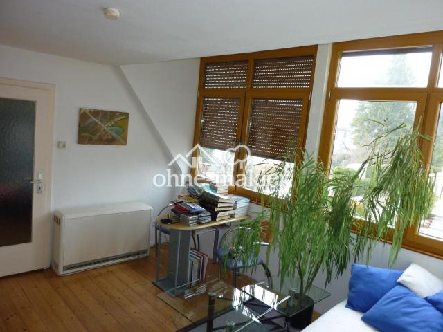 kleine 2 Zi. Mansardenwohnung, Nähe Bahnhof Karlsfeld