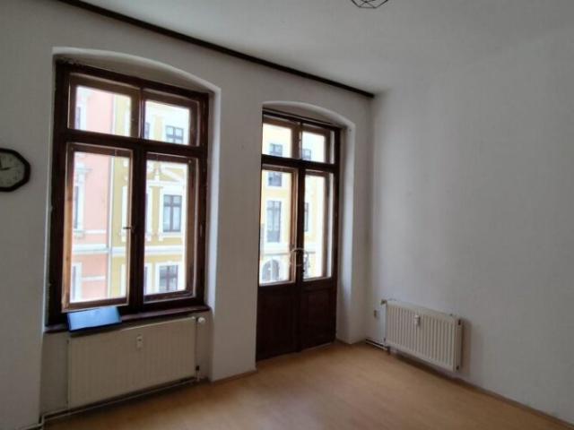 kleine 2 Raumwohnung zum kleinen Preis !