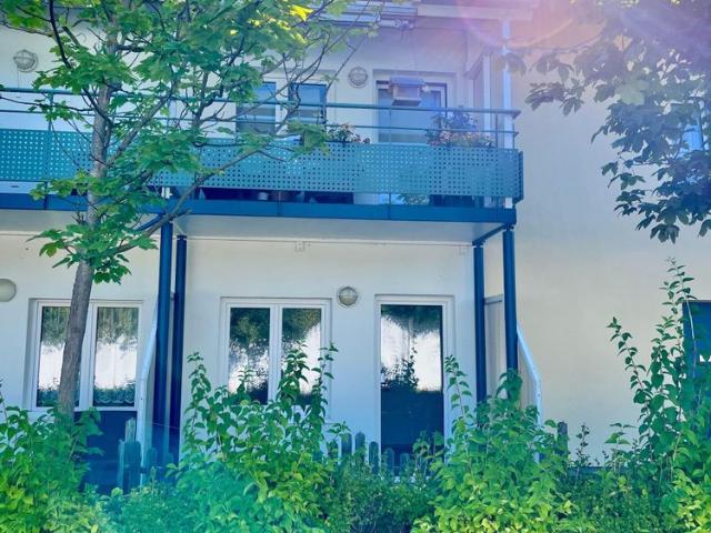 kleine 2 RWE mit Terrasse in einer Mehrgenerationen – Wohnanlage / Königshufen !
