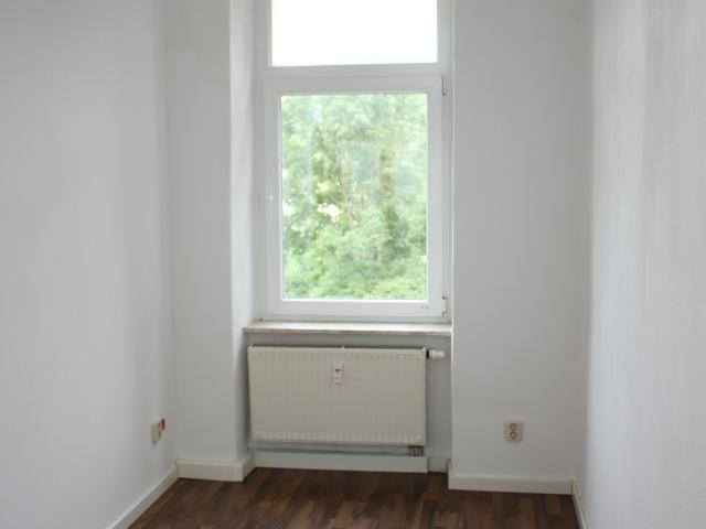 Kleine 4 Raum Whg auf 77qm in ruhiger Lage !