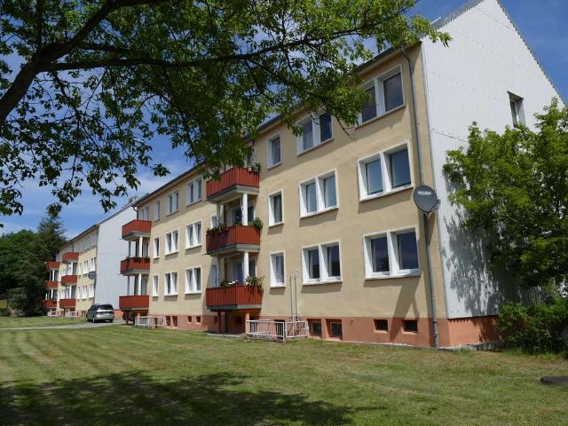 Kleine 4 Raum Wohnung mit Möglichkeit zur Gartennutzung in ländliche Lage zu vermieten!