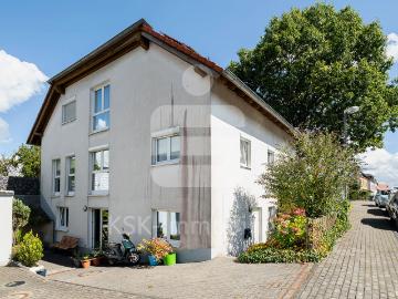Kleine aber feine Einliegerwohnung mit Terrasse und Stellplatz in Zentrumsnähe von Radevormwald!