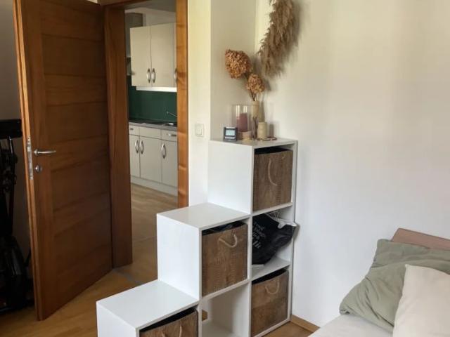 KLEINE, GEMÜTLICHE 2 ZIMMER WOHNUNG