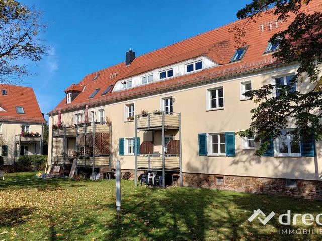Kleine gemütliche 3 R Whg mit Wanne + Balkon