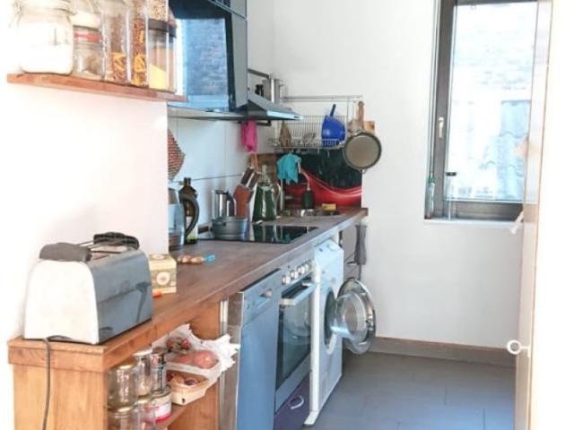 Kleine feine kernsanierte 3 Zimmer Wohnung