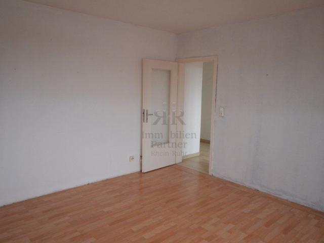 Kleine helle 2 Raumwohnung mit Einbauküche in Moers Holderberg!