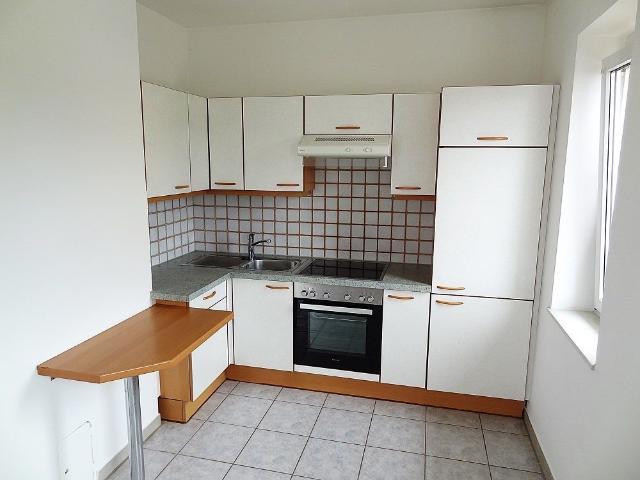 Kleine Mietwohnung mit Carport Stellplatz und fantastischem Ausblick …!