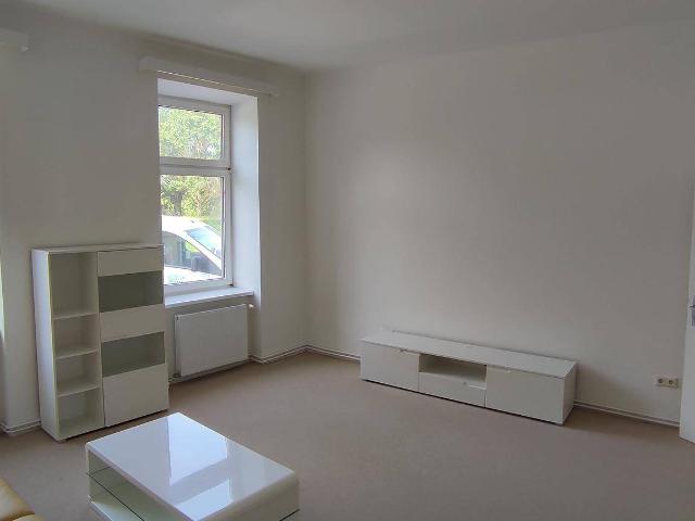 kleine nette Wohnung für Studenten / Studentinnen