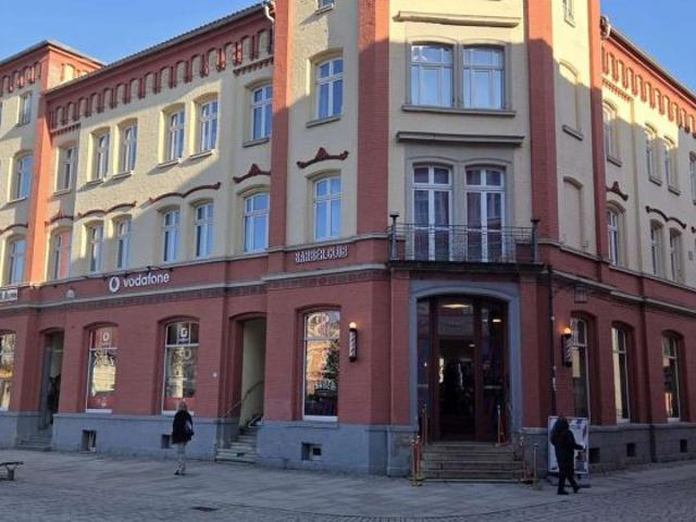 Kleine Sparbüchse in Stein am Markt!