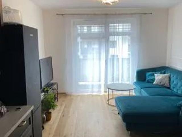Kleine perfekte Wohnung auf die Perfektastrasse