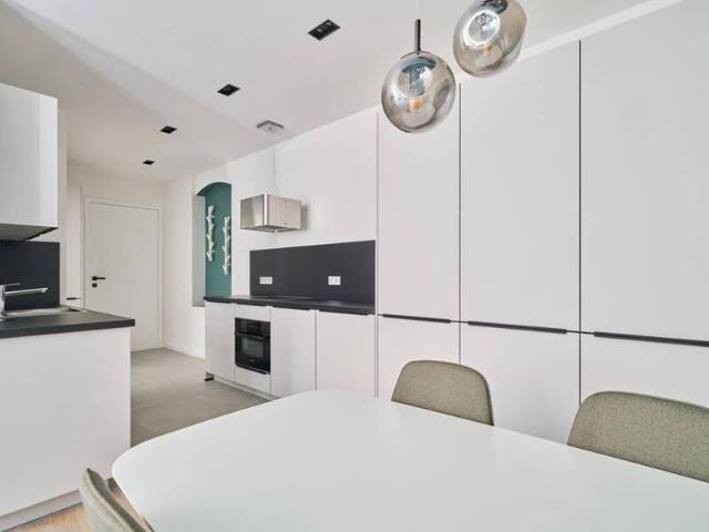Kleine, ruhige und bezugsfertige Wohnung – Top Lage in Berlin