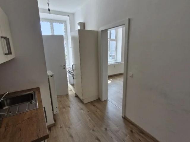 Kleine Wohlfühlwohnung mit begrüntem Innenhof