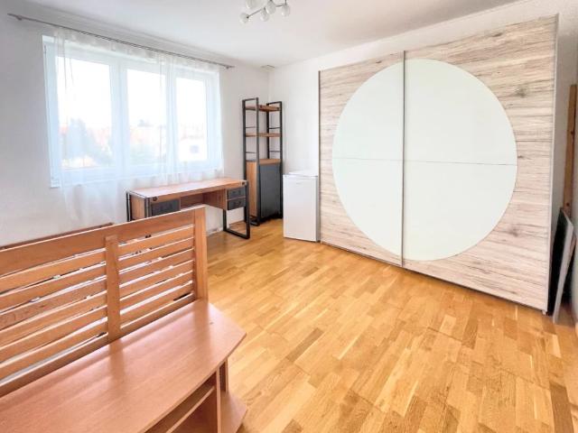 Kleine Wohnung voll Möbliert Ablösefrei!
