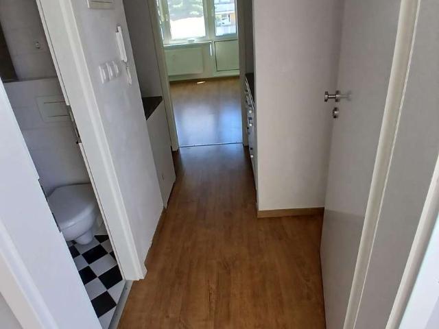 kleiner Wohntraum mit Einbauküche