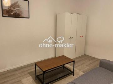 Kleines möbliertes Apartment mit Einbauküche und PKW Stellplatz