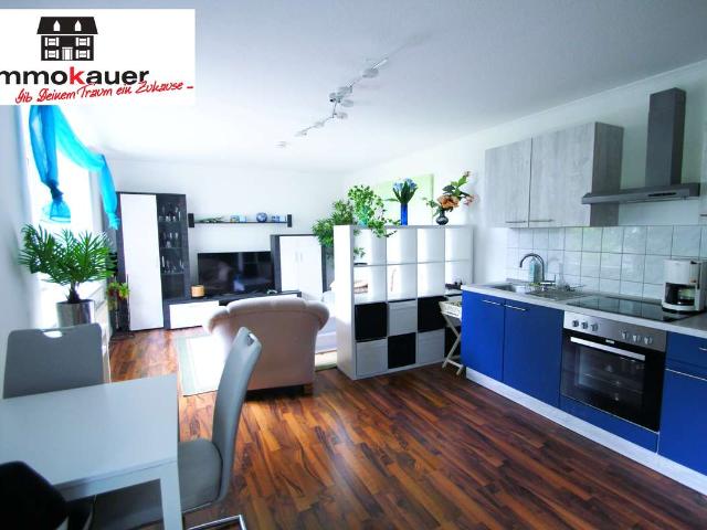 kleines möbliertes Apartment.