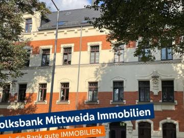 Ideal für Eigennutzer! Kleine Wohnung mit großem Balkon für wenig Geld!