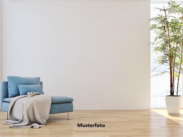 Kleines Appartement mit Stellplatz