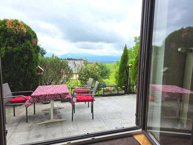 Kleines Einfamilienhaus mit sonnigem Garten  beste Lage in Bergheim