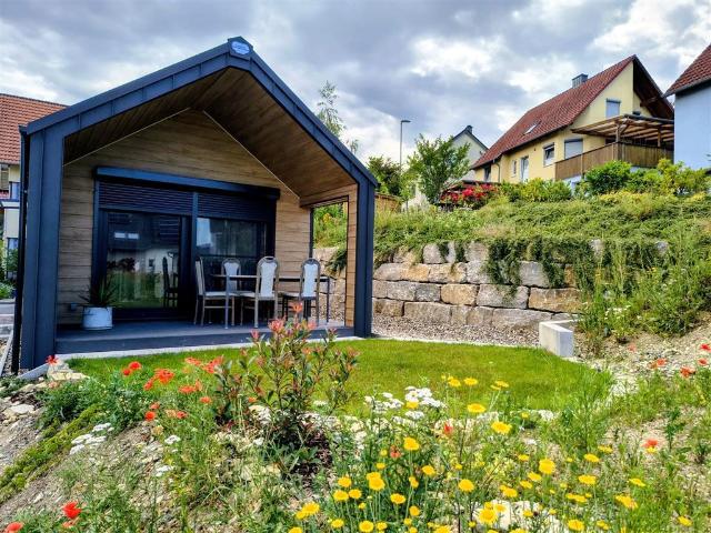 Kleines Haus – große Lebensqualität: Kompakthaus mit Grundstück zum Erstbezug