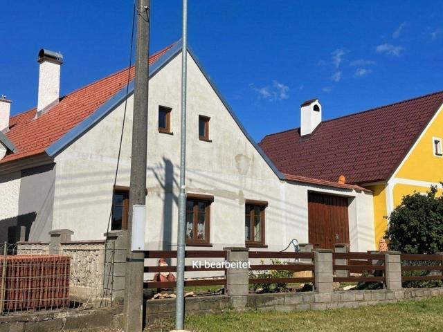 Kleines Haus mit Stadel plus Erweiterungsmöglichkeit
