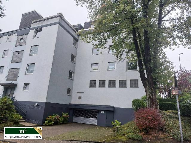Kleines, renoviertes Apartment in gepflegter WEG unweit vom Gräfrather Marktplatz