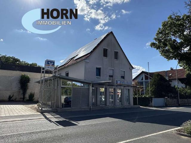 kleines Wohn und Geschäftshaus
