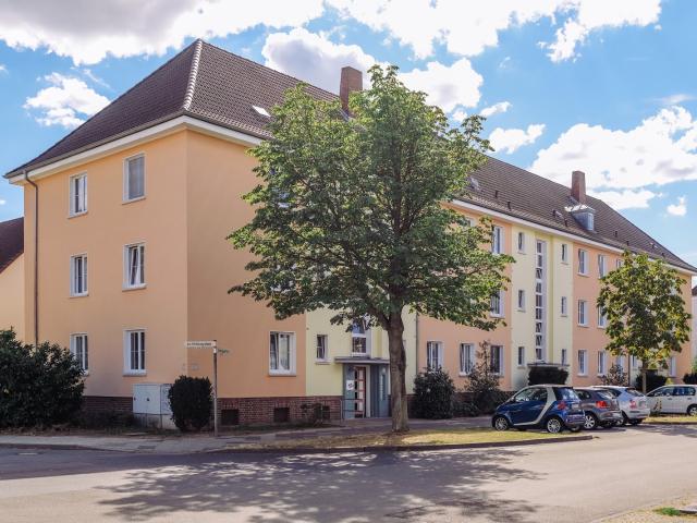 Kleines wohnen am Schillerteich / 1.OG. Mitte