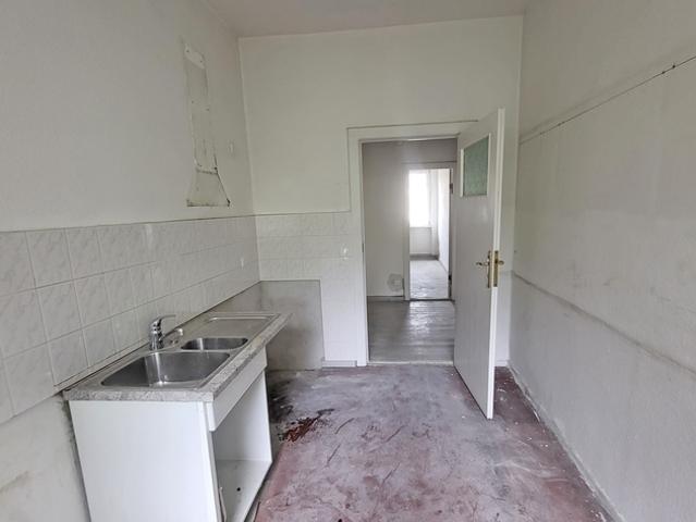 Kleines Wohnglück mit Stil, Balkon und Aufzug Erstbezug nach Totalmodernisierung, Barfusstraße!