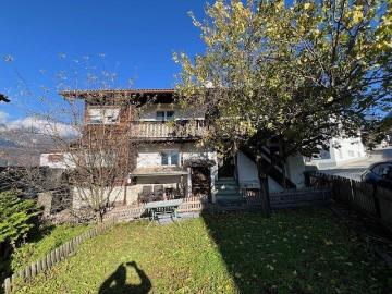 Haus zum Verkauf in 6130 - Garten