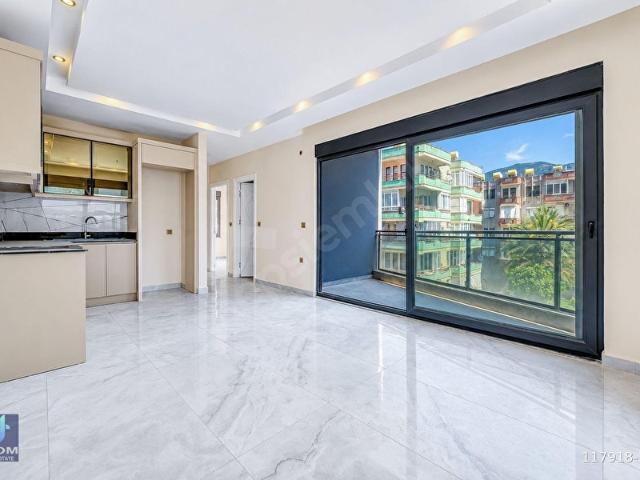 KLEOPATRA SAHİLE YAKIN YENİ BİNADA 2+1 DAİRE