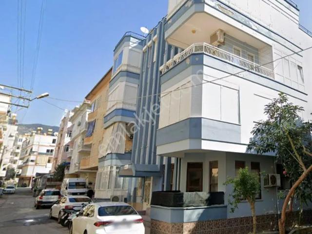 Kleopatra Plajına Yakın 2+1 Ayrı Mutfak Eşyalı Daire