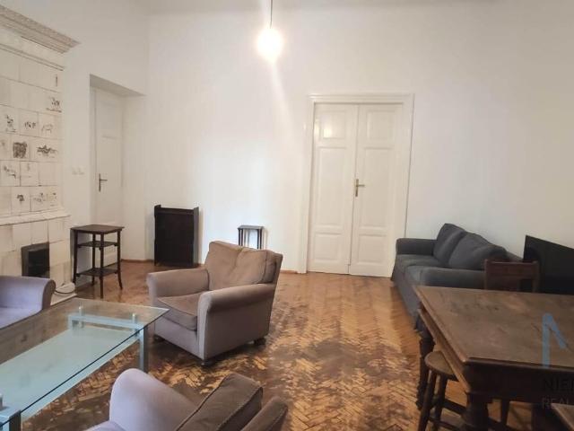 Klimatyczne 87,5 m² w sercu Starego Miasta polecam