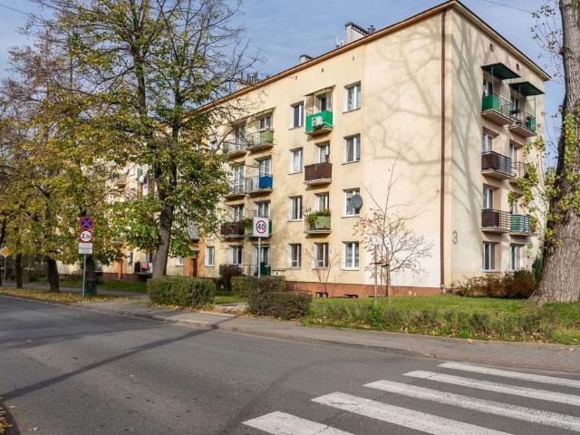 Klimatyczne 1 pok. mieszkanie z oddzielną kuchnią 38 m²
