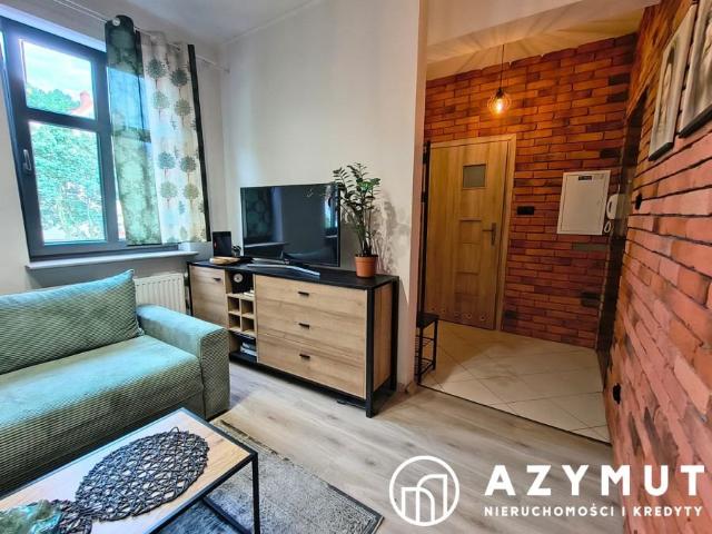 Klimatyczne mieszkanie 37,4 m2 z garderobą i aneksem