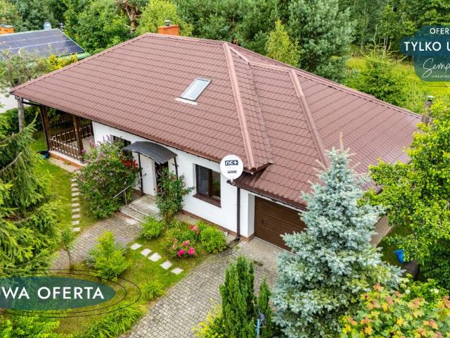 Klimatyczny dom z ogrodem kominek i taras w Pstrokoniu