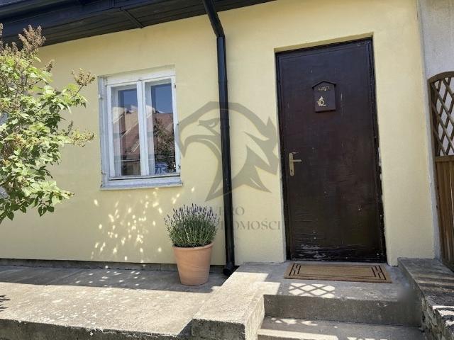 Polecam klimatyczny dom 56 m² z prywatną działką w Łodzi