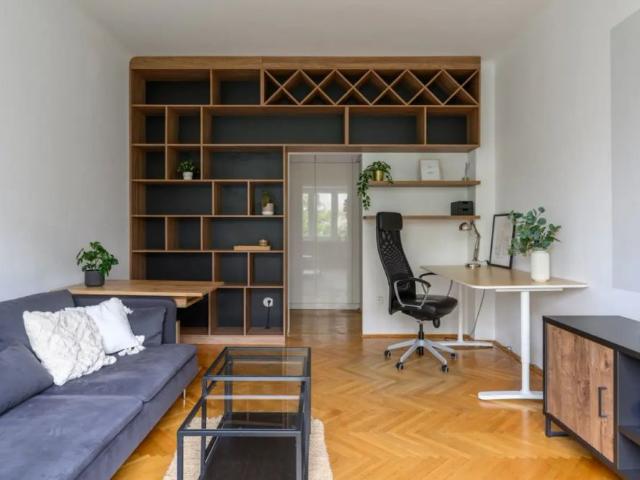 Klimatyzacja / Plac Unii Lubelskiej / PET Friendly