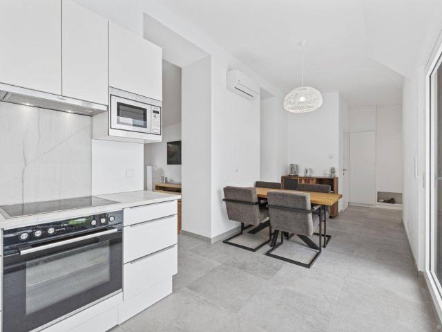 Klimatisierte, barrierefreie DG Wohnung mit Terrasse!