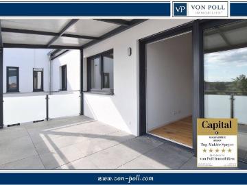 klimatisierte Dachgeschoss Wohnung mit Sichtgebälk, großem Balkon und Aufzug