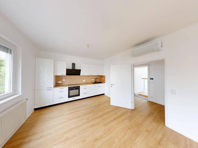 Klimatisierte 3 Zimmer Wohnung mit zwei Balkonen und großzügigem Wohn /Essbereich in Mattersburg